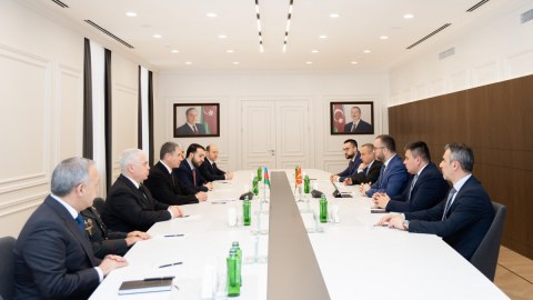 Vilayət Eyvazov Şimali Makedoniyalı həmkarı ilə görüşüb