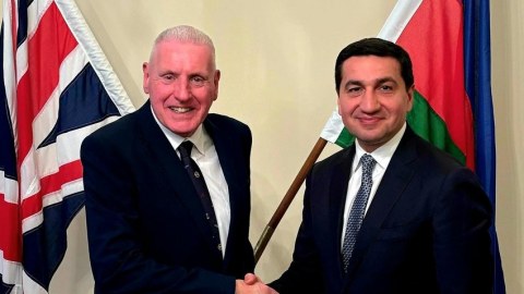 Hikmət Hacıyev Britaniya Müdafiə Nazirliyinin dövlət naziri ilə görüşüb