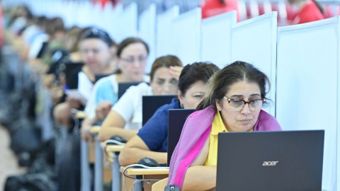 Onlar müəllimlərin sertifikasiyasında iştirak edə bilməyəcək