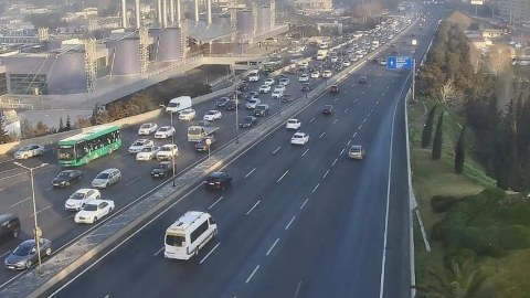 Hazırda bu yollarda tıxac var
