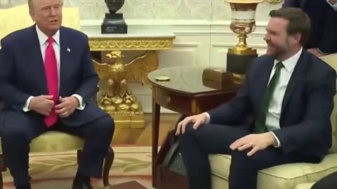 Tramp Vensin corabını ələ saldı