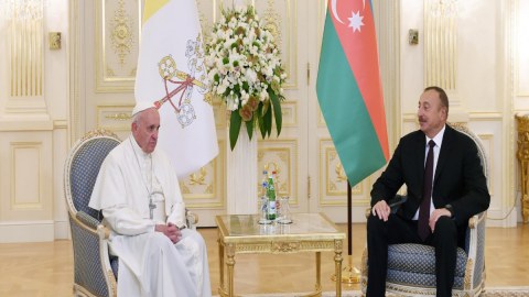 İlham Əliyev Roma Papasına məktub göndərdi