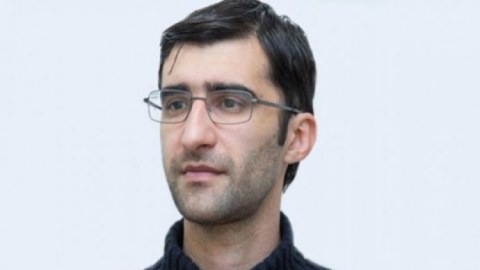 Jurnalist Ramin Dekonun həbs müddəti uzadıldı