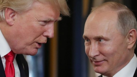 Tramp Putinlə Ukraynanı MÜZAKİRƏ ETDİ