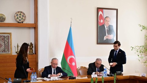 Konstitusiya Məhkəməsi ilə akademiya arasında memorandum