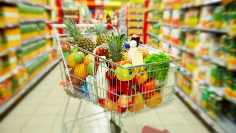 İstehlak bazarı 5%-dən çox böyüyüb