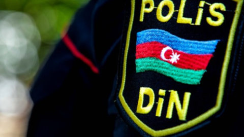 Polisin&nbsp;maaşı ilə bağlı QƏRAR
