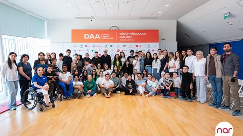 “Nar” “DanceAbility” iştirakçıları ilə görüşüb - FOTOLAR