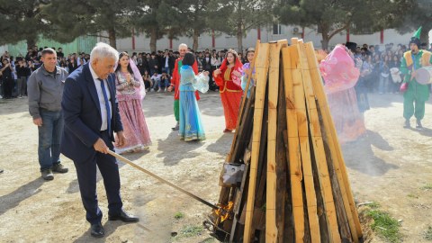 Universitetdə şənlik – FOTOLAR