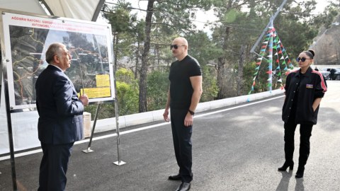 Prezident və xanımı Ağdərəyə gedən yolun AÇILIŞINDA