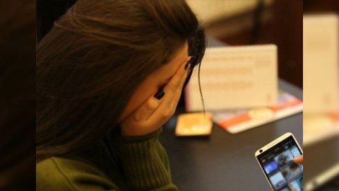 Bakıda qadını şəkilləri ilə şantaj edən şəxs yaxalandı