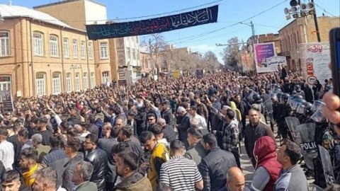 Urmiyada azərbaycanlılar ayağa qalxdı - Təbriz və Ərdəbildən DƏSTƏK