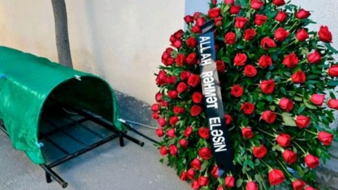 İbtidai sinif müəllimi vəfat etdi - FOTO