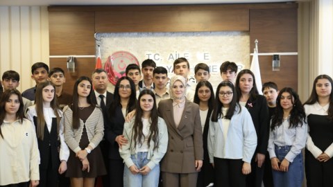 Şəhid övladları üçün Ankarada texno-düşərgə təşkil olundu - FOTOLAR