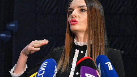 Həbs edilən Qaqauziya liderindən Putin və Ərdoğana müraciət