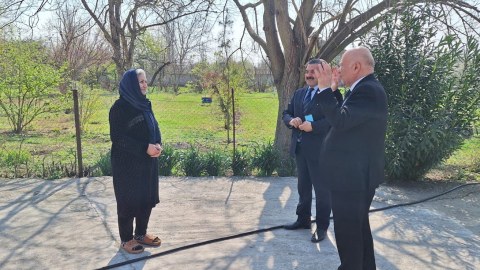 Səyyad Salahlı şəhid ailələri ilə bayramlaşdı – FOTOLAR