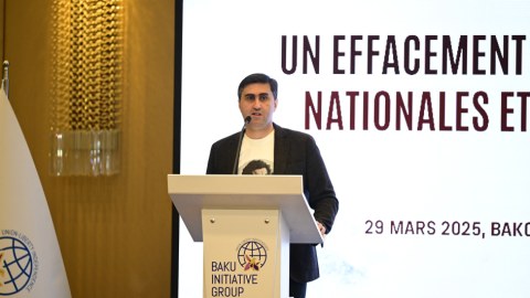 Bakıda “Kolonializm: dini-milli kimliyin silinməsi” konfransı