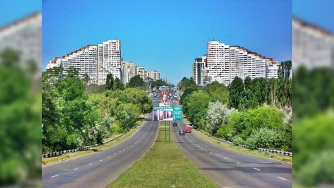 Rus diplomatlar bu ölkədən qovuldu