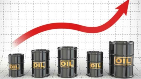 Azərbaycan neftinin qiyməti 78 dolları ÖTÜB
