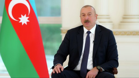 Prezidentə təbrik məktubları gəlməkdə davam edir