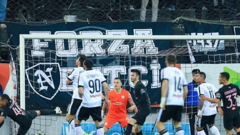 &ldquo;Sabah&rdquo; ilk oyunda "Neftçi"ni uddu