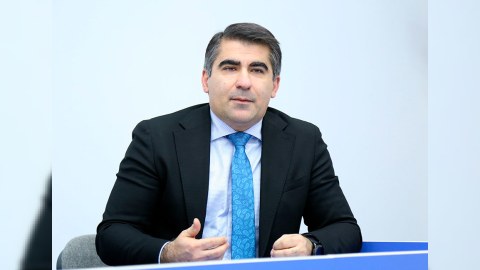 Tələbə oxumaq istəmirsə, məzun olmasına imkan verilməsin!