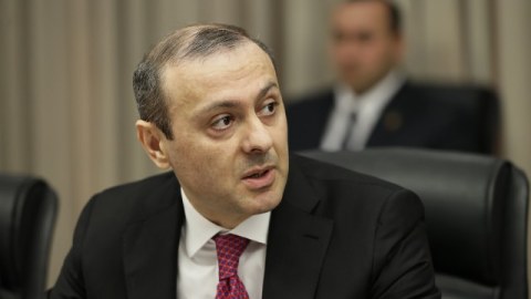 Paşinyan onu Brüsselə göndərdi