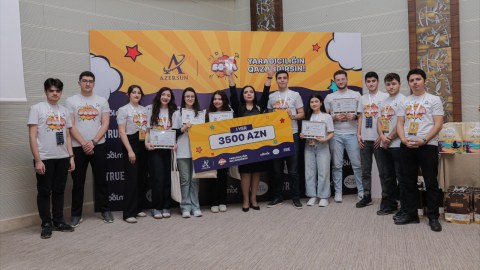 UNEC-in 3 komandası marketinq müsabiqəsinin qalibi oldu - FOTO