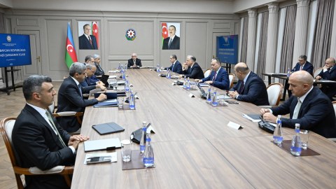 Əli Əsədov nazirləri topladı - Tapşırıqlar VERDİ
