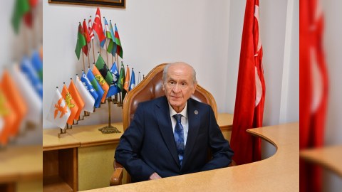 Bağçalını bu şeirlə qarşıladılar: "Durarmı bozqurd..."