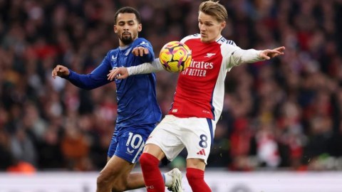 "Arsenal" səfər oyununda xal itirdi&nbsp;