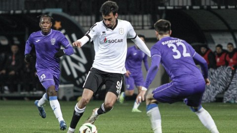 "Neftçi"&nbsp;"Şamaxı" ilə üz-üzə gələcək