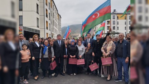 Suqovuşana daha 54 ailə köçdü - FOTOLAR