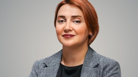 Nazir deputat seçilən xanımın yerinə onu TƏYİN ETDİ