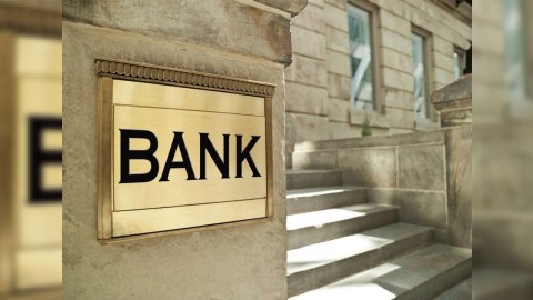 Ləğv edilən 4 bankın əmanətçilərinə ayrılan VAXT BİTİR
