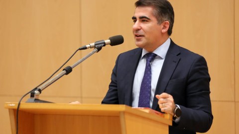 Bəzi ixtisasların tədris müddəti azaldılacaq - RƏSMİ