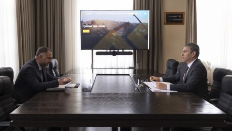 “AzerGold”un sədri 4-cü “Yüksəliş” müsabiqəsinin qalibi ilə görüşdü
