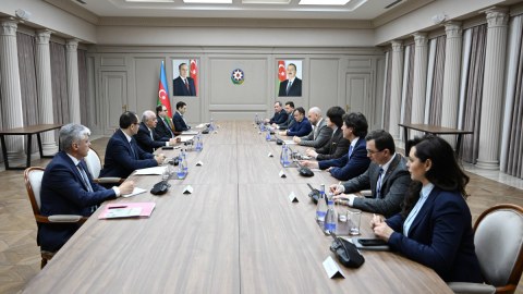 Əli Əsədov Moldova Baş nazirinin müavini ilə görüşüb