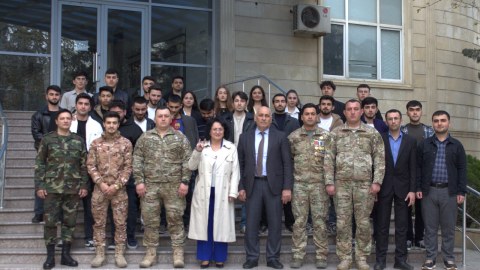 İqtisad Universitetində Aprel döyüşünün şəhidləri anıldı