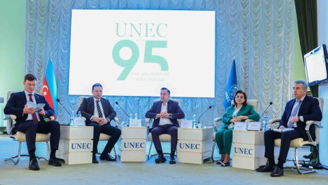 UNEC-də elmi-praktiki konfrans keçirildi - FOTOLAR