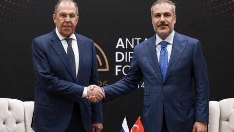 Lavrov Fidanla nələrdən danışdı...