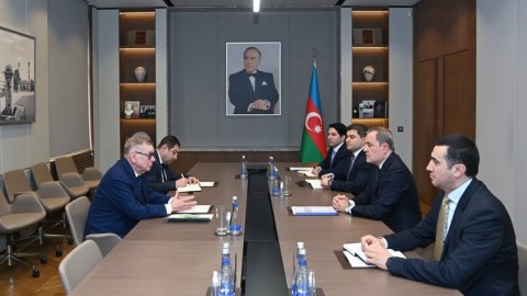 Ceyhun Bayramov BMT Baş katibinin köməkçisi ilə görüşüb