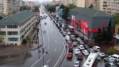 Yağışlı havada yollardakı son VƏZİYYƏT