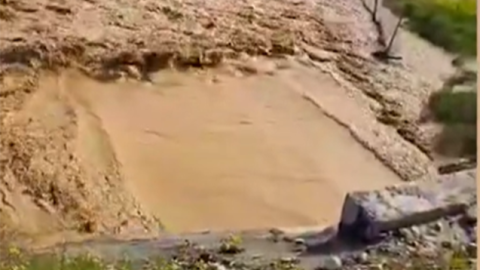 Ödənişli yolu da su basıb - VİDEO