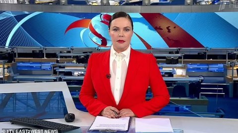 Birinci kanalın&nbsp;aparıcısının saxta pasportları üzə çıxdı