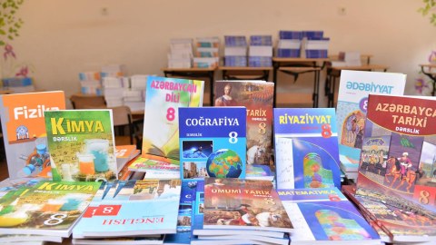 Emin Əmrullayevdən&nbsp;kurikulumlarla bağlı YENİ QƏRAR