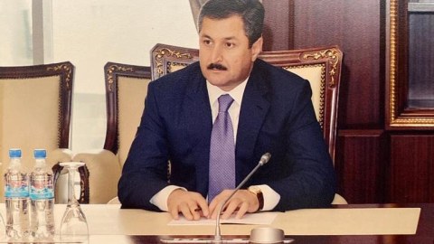 Dil hər bir xalqın varlığının əsas təminatçısıdır