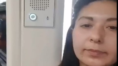 Metrodakı qadın 200 manat cərimələndi