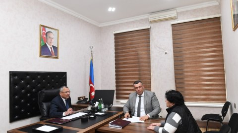 Rövşən Rzayev növbəti vətəndaş qəbulu keçirdi - FOTOLAR