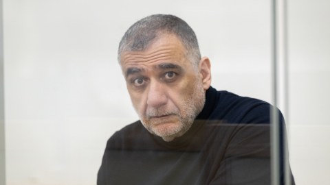 &ldquo;Bir gündə iki oğlumu itirdim&rdquo; - Vardanyan mina qurbanlarını dinlədi